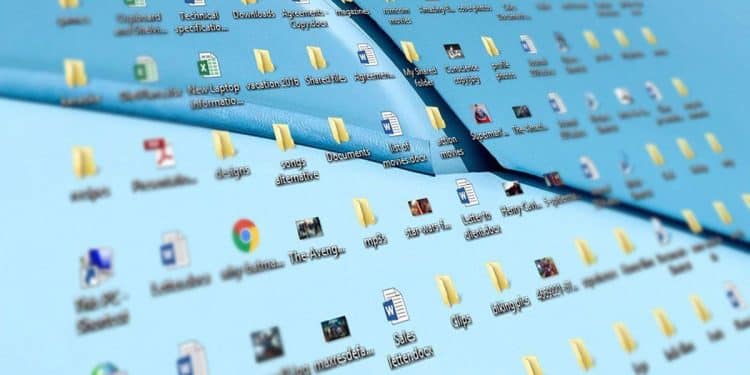 My Computer Desktop Looked Like Chaos—So I Let AI Organize It