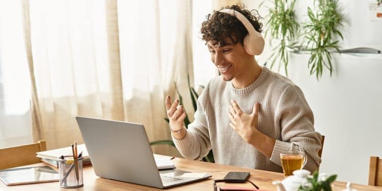 How “Background Noise” Videos Became Comfort Content