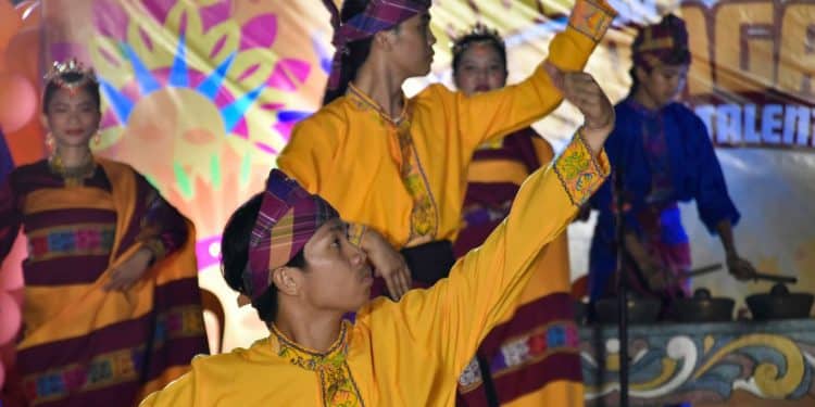 The Mashup Dance Trend That Took Over TikTok