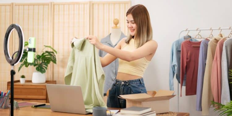 Ephemeral Style Waves: Trends That Vanish Before You Notice