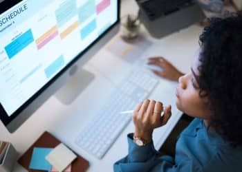 Mastering Deep Work Scheduling for the Distracted Digital Age