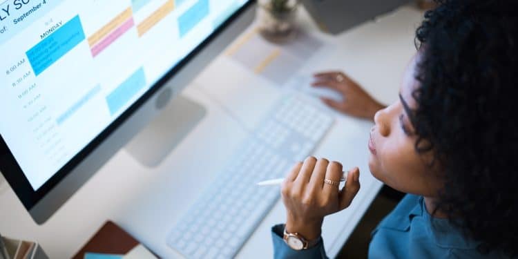 Mastering Deep Work Scheduling for the Distracted Digital Age