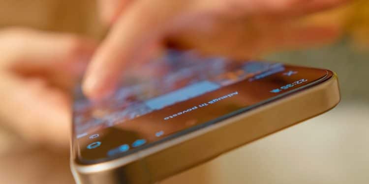 Micro-Reactions Culture: Small Swipes, Big Viral Impact