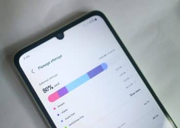 Your Phone Is a Mess—Here’s How to Actually Clean It Up